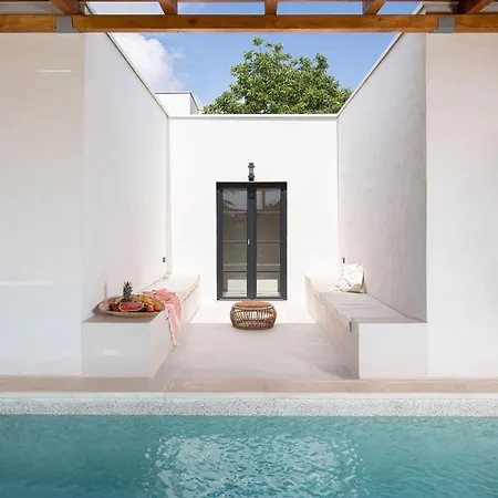 Perfektes In Mit Privatem Pool By Interhome Сasa de vacaciones Bale