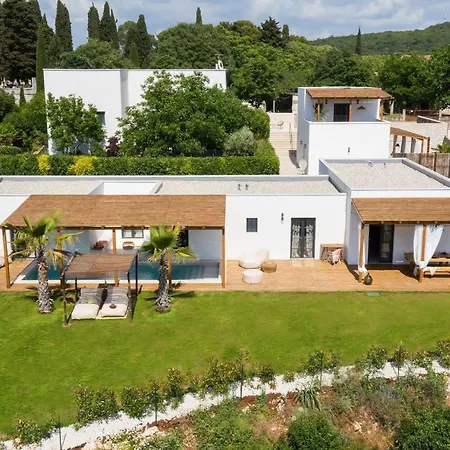 Vakantiehuis Perfektes In Mit Privatem Pool By Interhome *